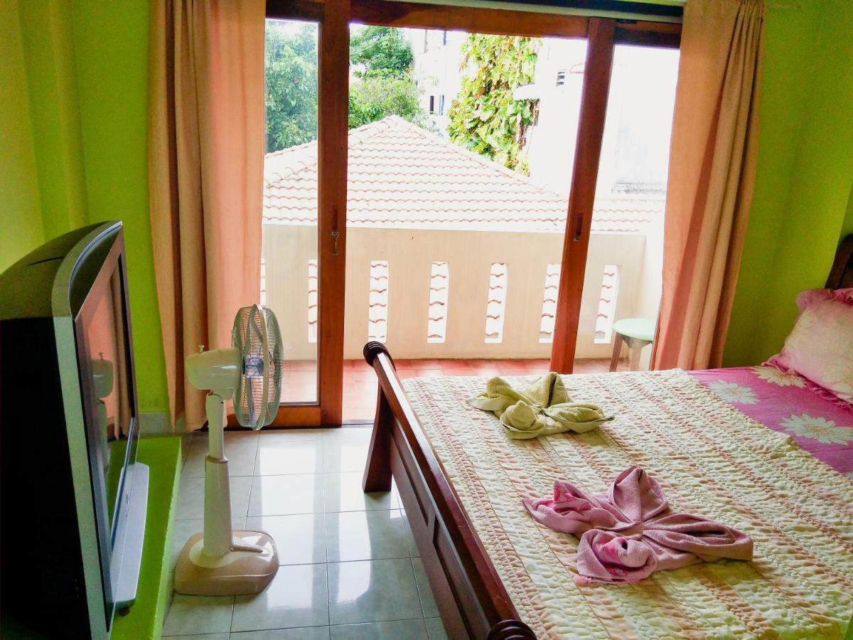 Pott Guesthouse Bãi biển Chaweng Ngoại thất bức ảnh