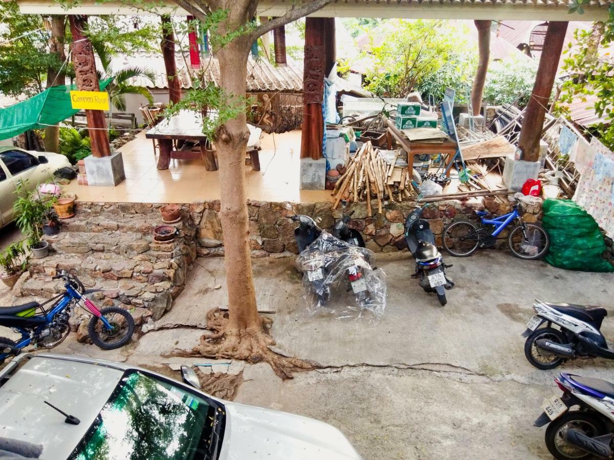 Pott Guesthouse Bãi biển Chaweng Ngoại thất bức ảnh