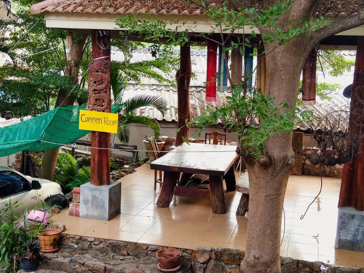 Pott Guesthouse Bãi biển Chaweng Ngoại thất bức ảnh